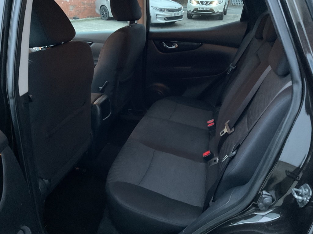 Used Nissan Qashqai 2016 for sale - 77370927: Photo 18