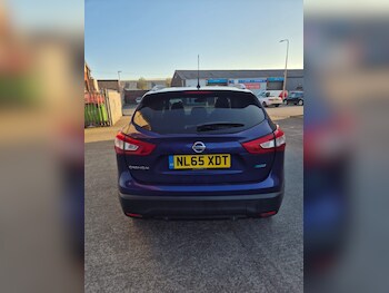 Used Nissan Qashqai 2015 for sale - 78386002: Photo