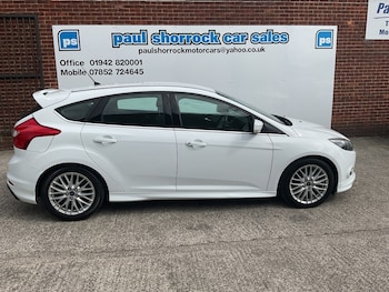 Used Ford Focus 2014 for sale - 75605057: Photo