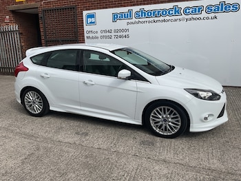 Used Ford Focus 2014 for sale - 75605057: Photo