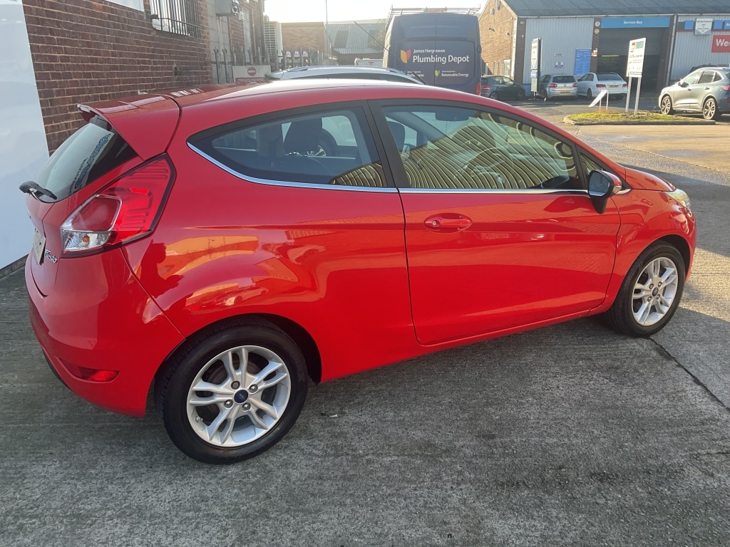 Used Ford Fiesta 2015 for sale - 77126019: Photo 5