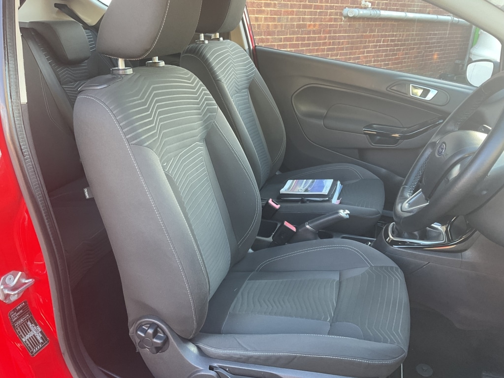 Used Ford Fiesta 2015 for sale - 77126019: Photo 8