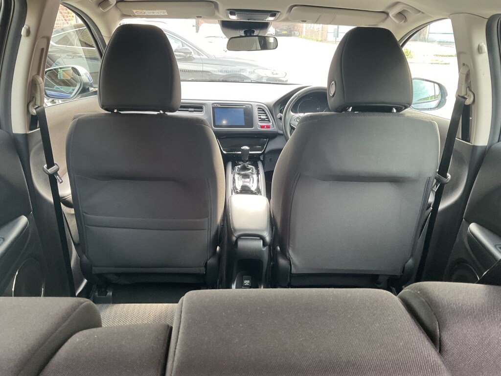Vehicle 29