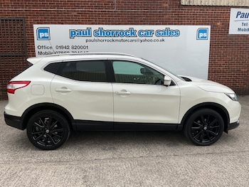 Nissan - Qashqai