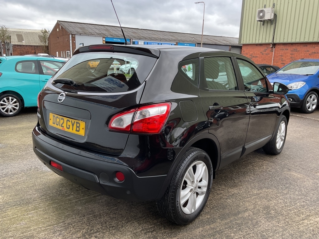 Used Nissan Qashqai 2012 for sale - 77998821: Photo 4