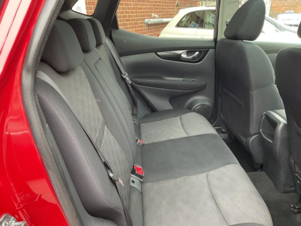 Used Nissan Qashqai 2016 for sale - 77991935: Photo 16