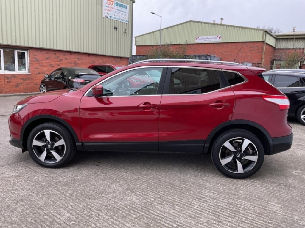 Used Nissan Qashqai 2016 for sale - 77991935: Photo 4