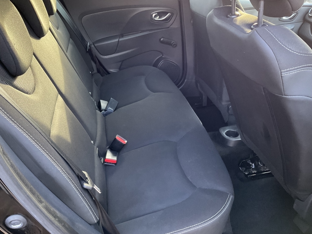 Used Renault Clio 2015 for sale - 77201526: Photo 15