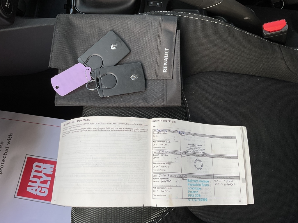 Used Renault Clio 2015 for sale - 77201526: Photo 24