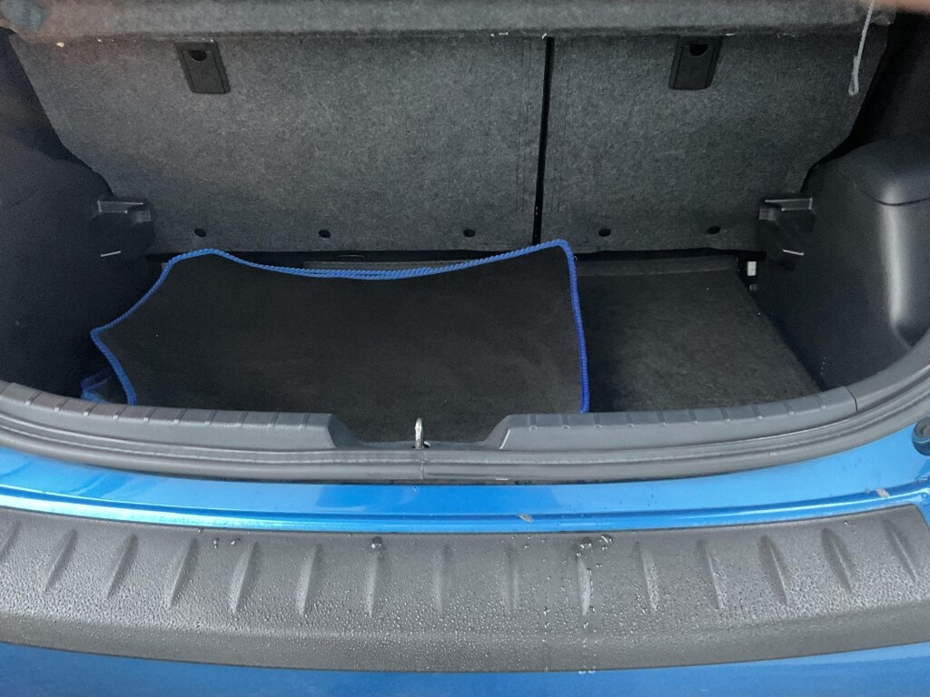 Used Toyota Yaris 2016 for sale - 77584777: Photo 18