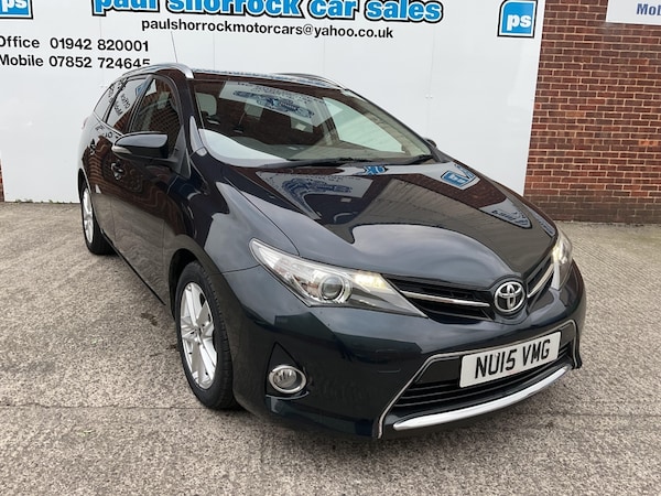 Used Toyota Auris 2015 for sale - 76305759: Photo 1
