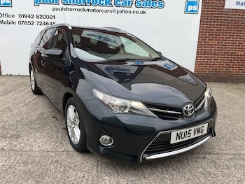 Toyota - Auris
