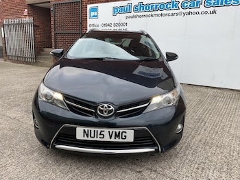 Used Toyota Auris 2015 for sale - 76305759: Photo 2
