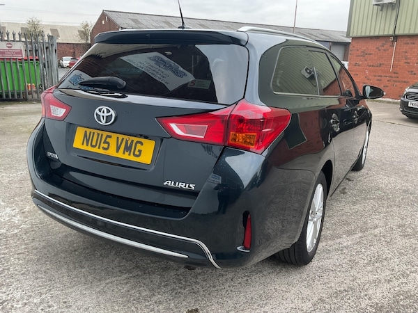 Used Toyota Auris 2015 for sale - 76305759: Photo 6