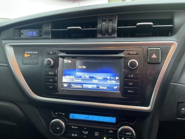 Used Toyota Auris 2015 for sale - 76305759: Photo 9