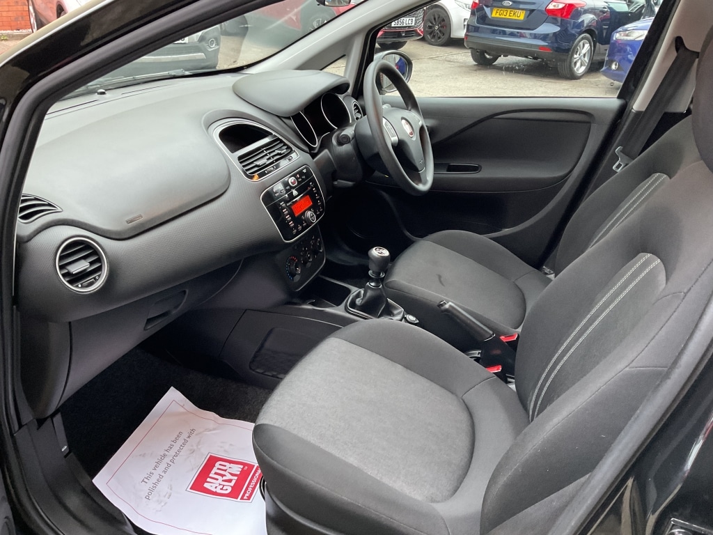 Used Fiat Punto 2016 for sale - 76713358: Photo 21