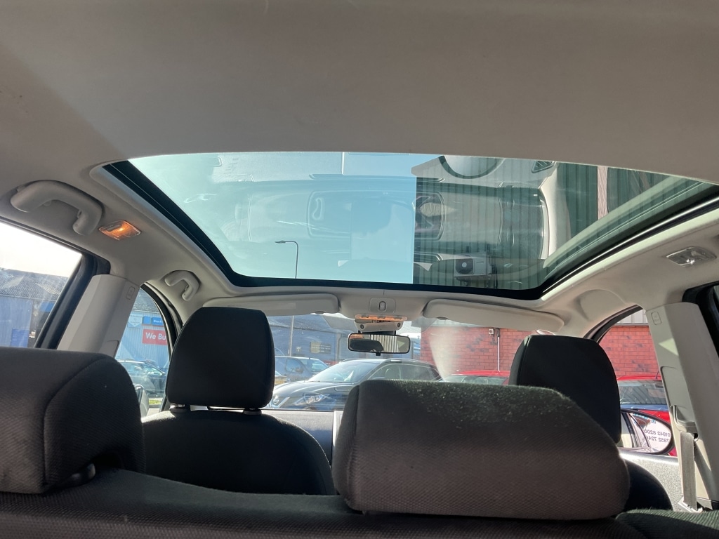 Used Nissan Qashqai 2012 for sale - 77736098: Photo 17