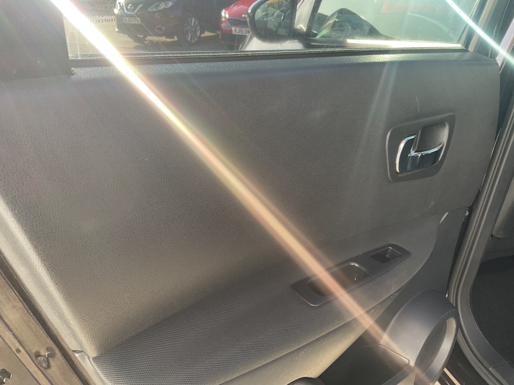 Used Nissan Qashqai 2012 for sale - 77736098: Photo 20