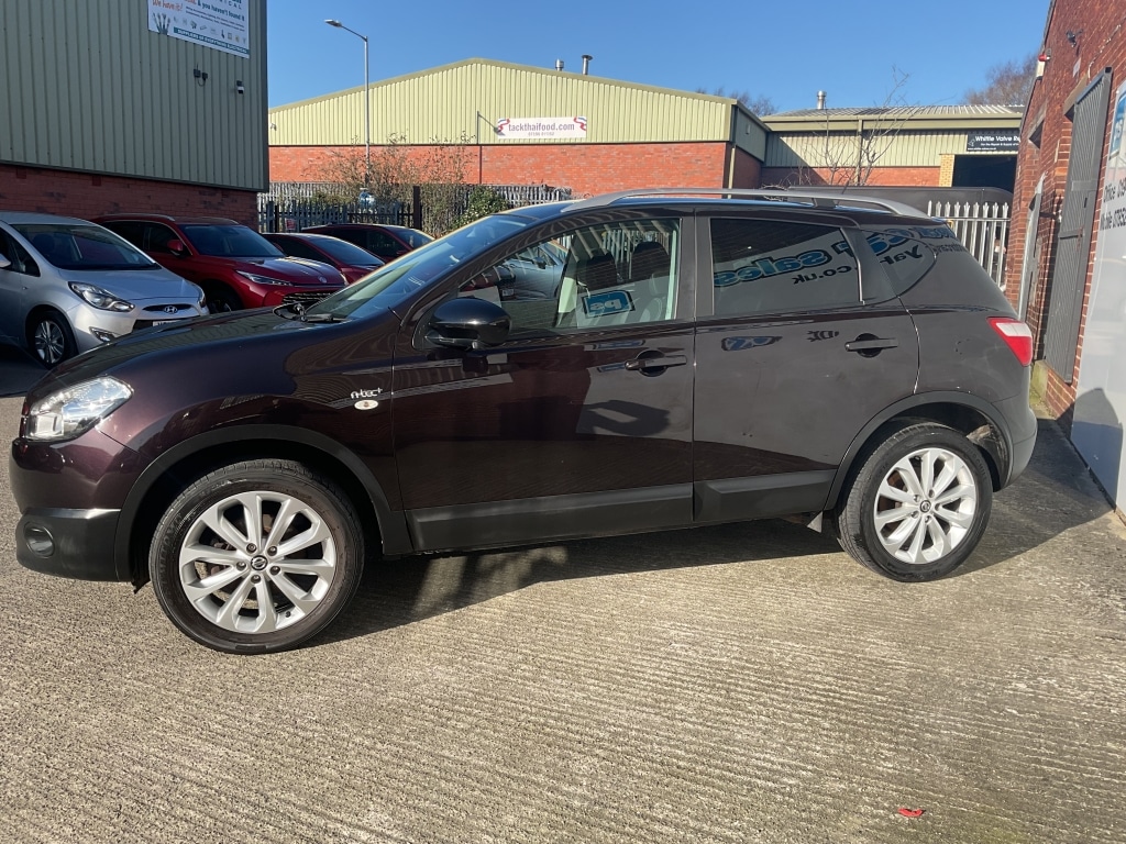 Used Nissan Qashqai 2012 for sale - 77736098: Photo 4