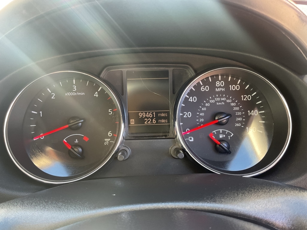 Used Nissan Qashqai 2012 for sale - 77736098: Photo 8