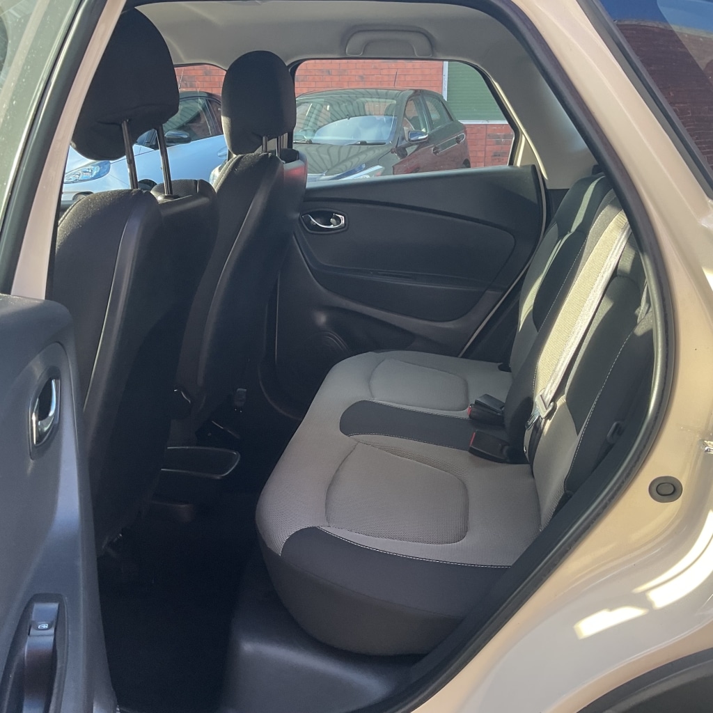 Used Renault Captur 2015 for sale - 76594951: Photo 14