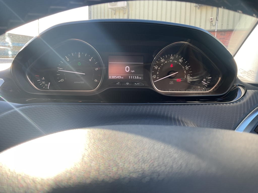 Used Peugeot 2008 2016 for sale - 77736099: Photo 11