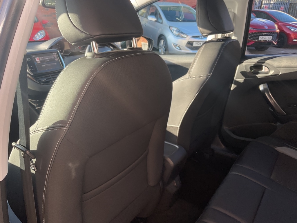 Used Peugeot 2008 2016 for sale - 77736099: Photo 22