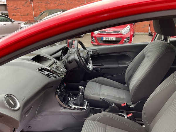 Used Ford Fiesta 2014 for sale - 76212180: Photo 17