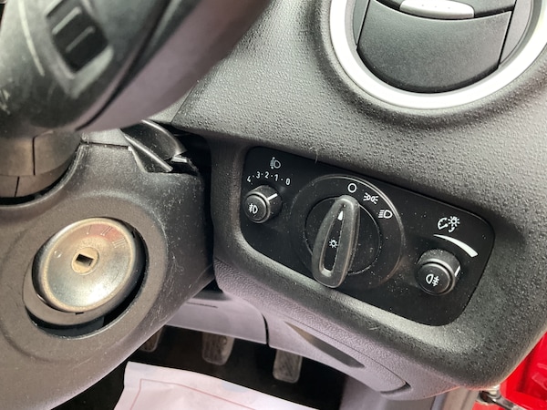 Used Ford Fiesta 2014 for sale - 76212180: Photo 28