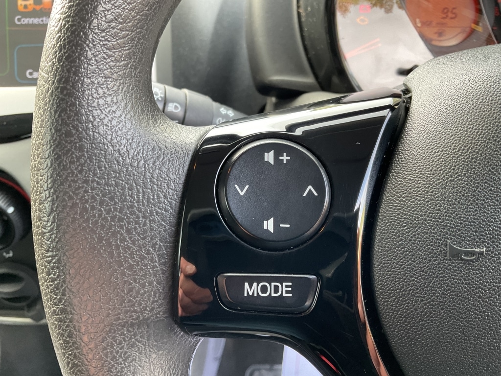 Used Peugeot 108 2016 for sale - 76451316: Photo 17