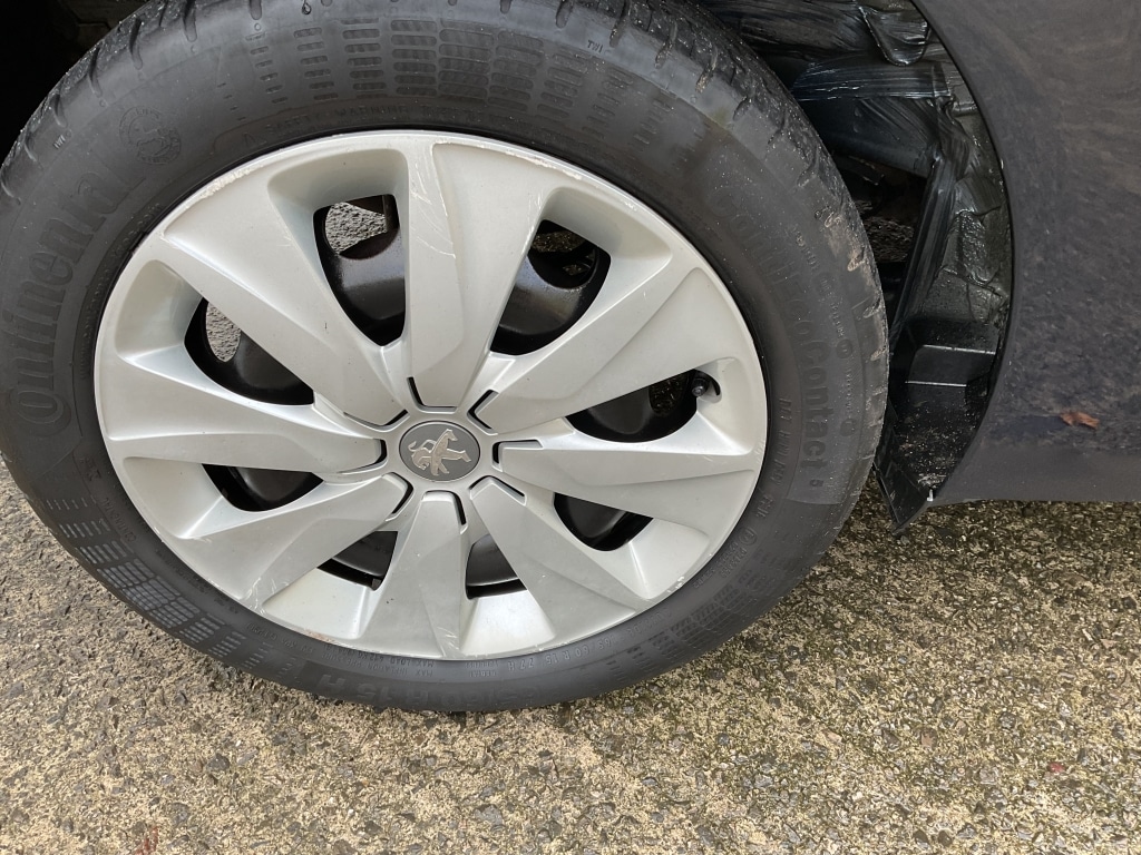 Used Peugeot 108 2016 for sale - 76451316: Photo 32