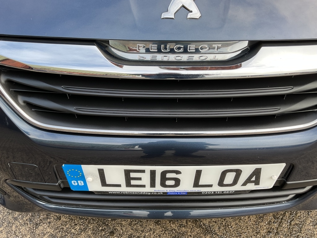 Used Peugeot 108 2016 for sale - 76451316: Photo 35