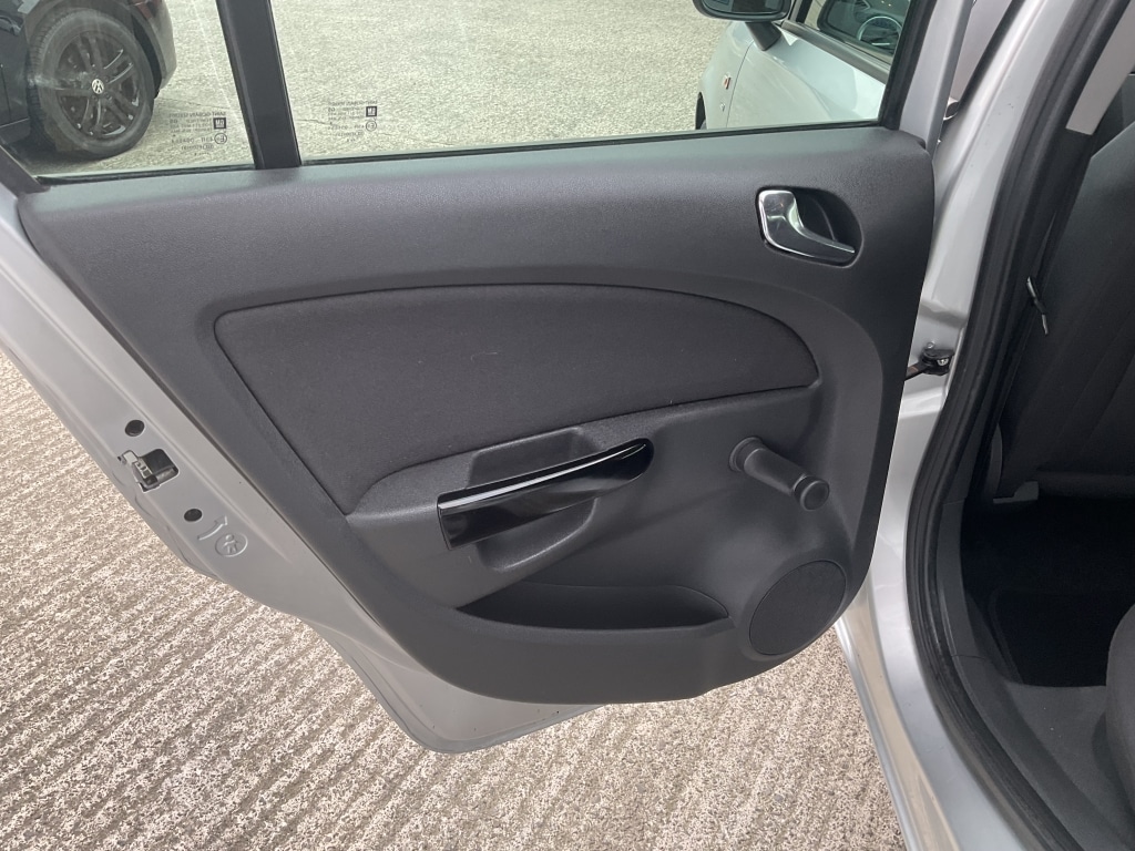 Used Vauxhall Corsa 2014 for sale - 76305758: Photo 15