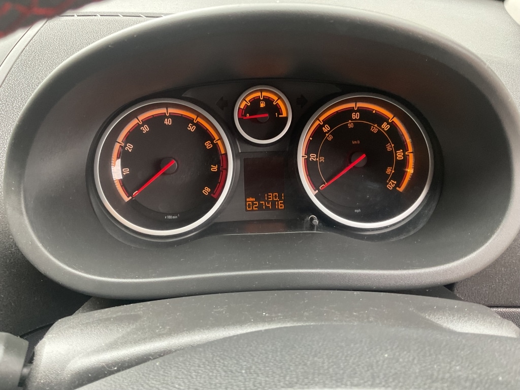 Used Vauxhall Corsa 2014 for sale - 76305758: Photo 8