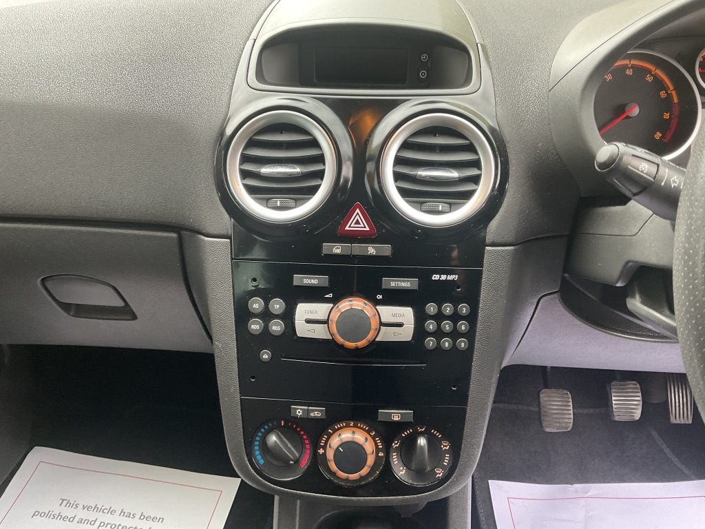 Used Vauxhall Corsa 2014 for sale - 76305758: Photo 9