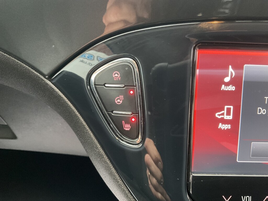 Used Vauxhall Corsa 2015 for sale - 76591649: Photo 14