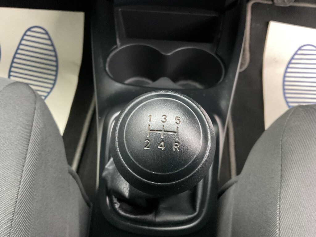 Used Toyota Yaris 2017 for sale - 77906865: Photo 13