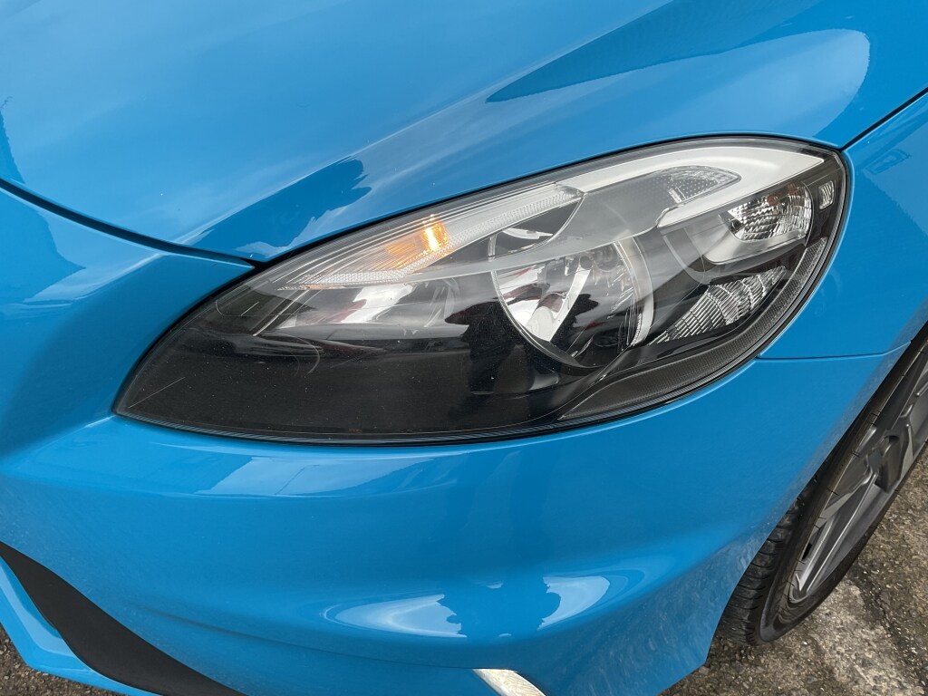 Used Volvo V40 2016 for sale - 77606305: Photo 26