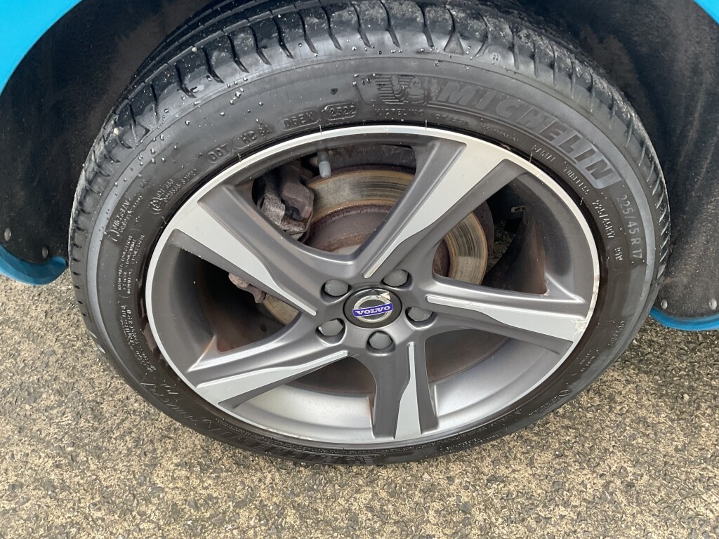 Used Volvo V40 2016 for sale - 77606305: Photo 31