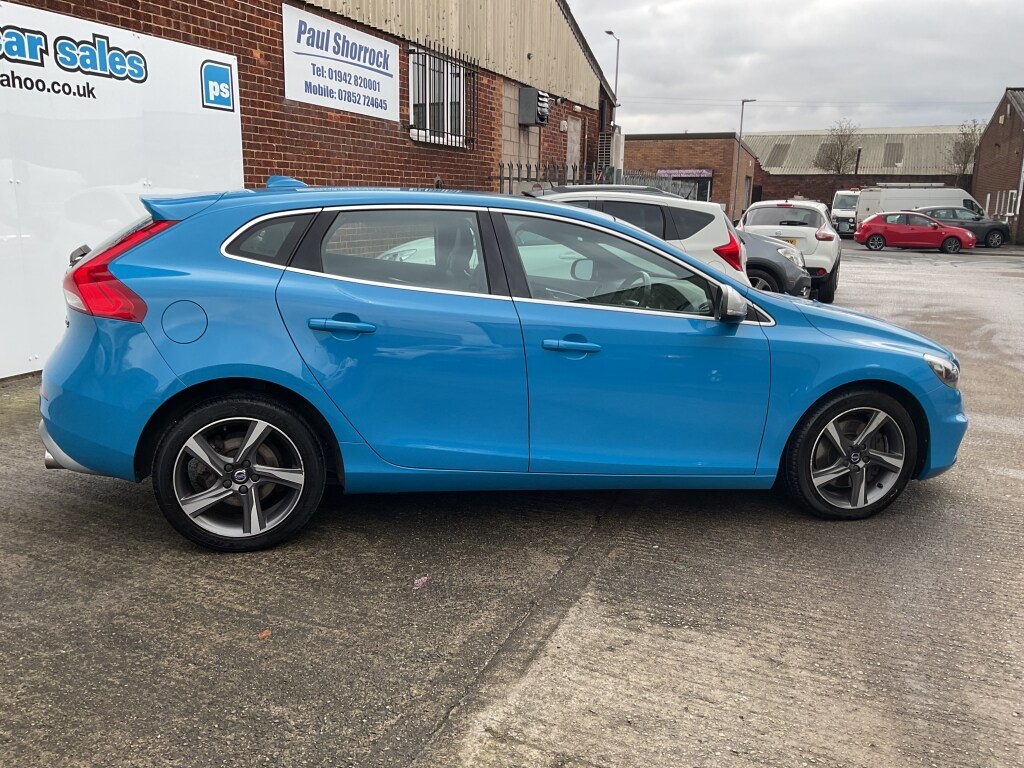 Used Volvo V40 2016 for sale - 77606305: Photo 6
