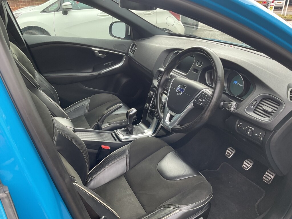 Used Volvo V40 2016 for sale - 77606305: Photo 8