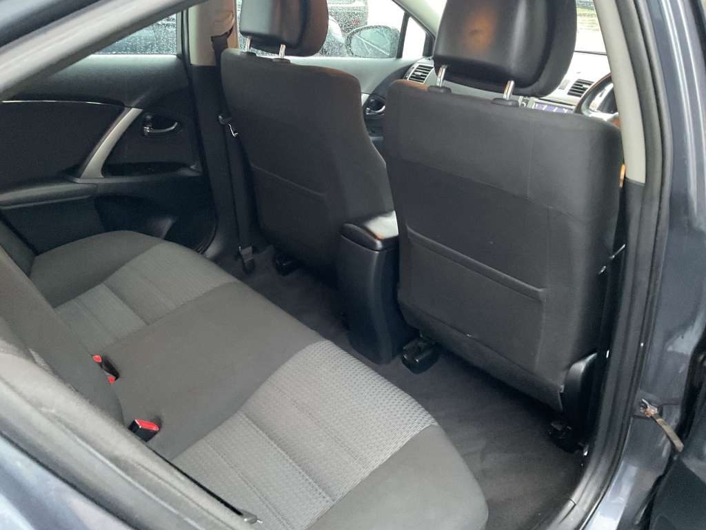 Used Toyota Avensis 2012 for sale - 76418558: Photo 19