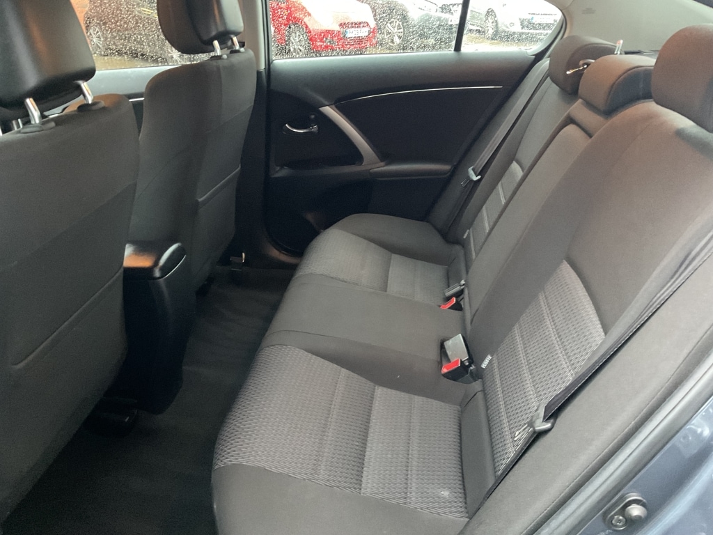 Used Toyota Avensis 2012 for sale - 76418558: Photo 21