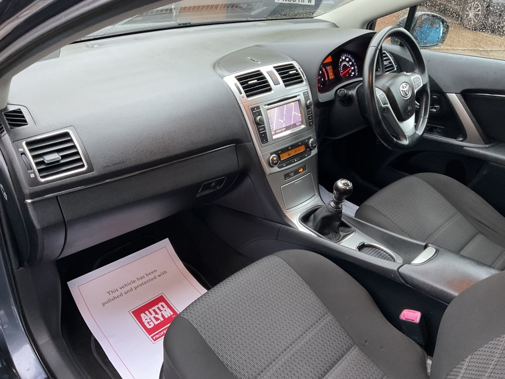 Used Toyota Avensis 2012 for sale - 76418558: Photo 25