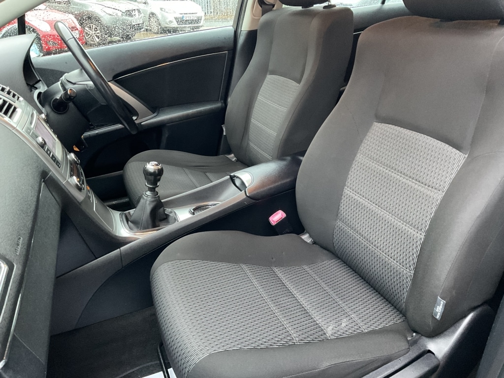 Used Toyota Avensis 2012 for sale - 76418558: Photo 26