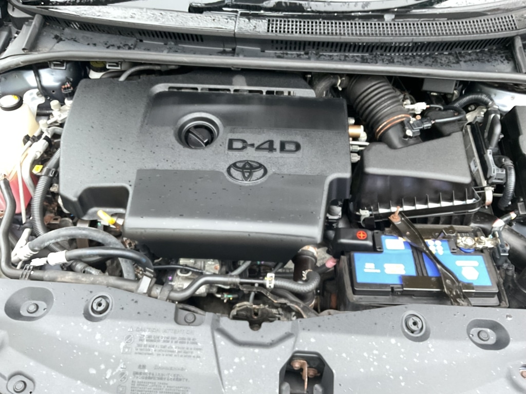 Used Toyota Avensis 2012 for sale - 76418558: Photo 34