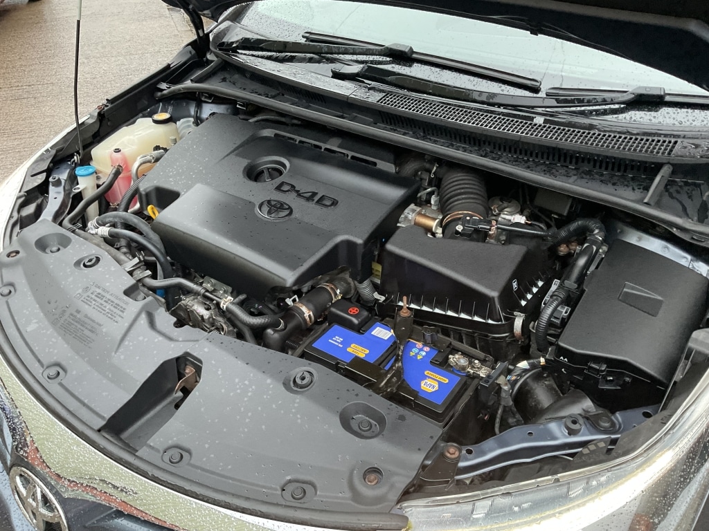 Used Toyota Avensis 2012 for sale - 76418558: Photo 35