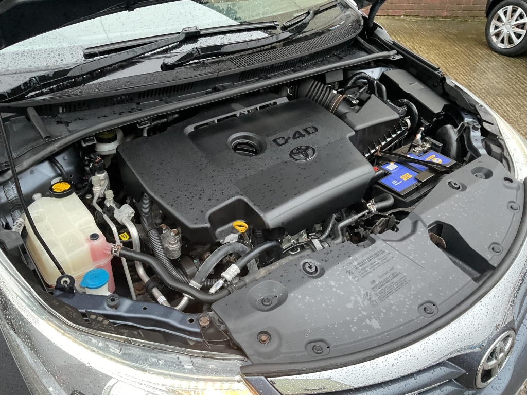 Used Toyota Avensis 2012 for sale - 76418558: Photo 36