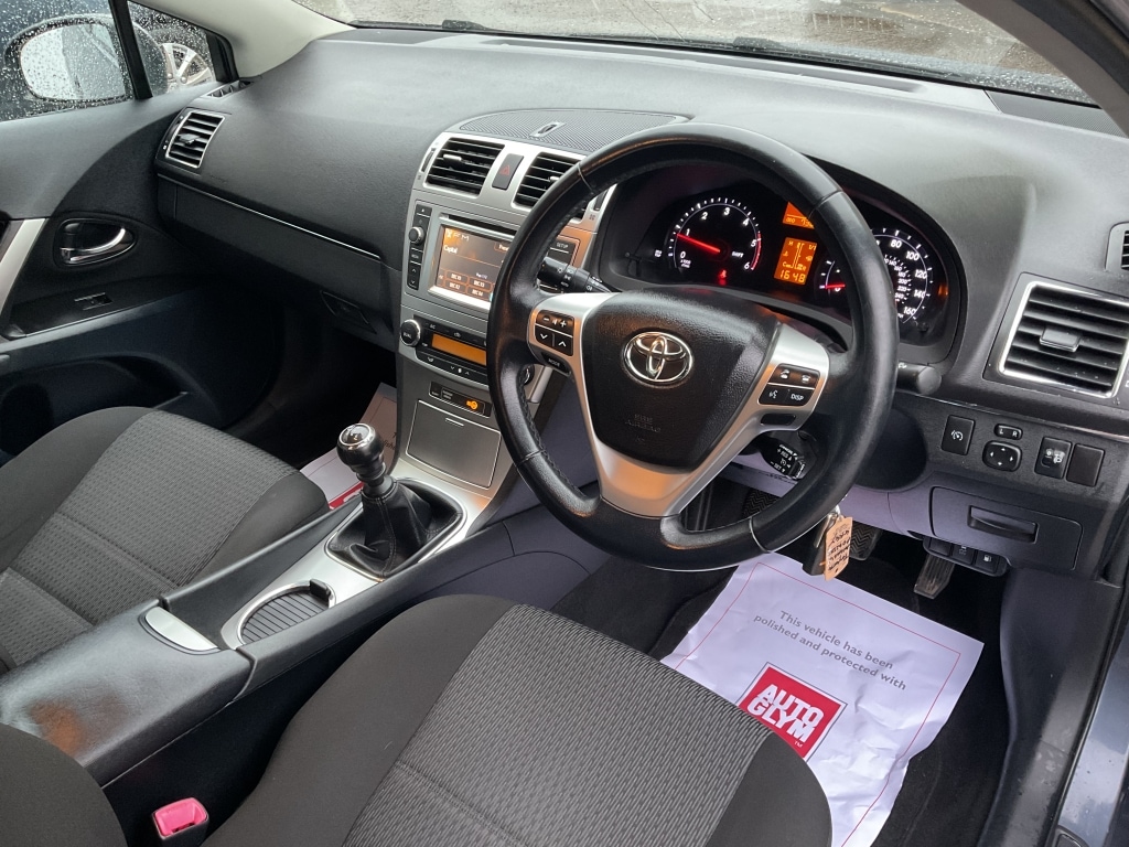 Used Toyota Avensis 2012 for sale - 76418558: Photo 8