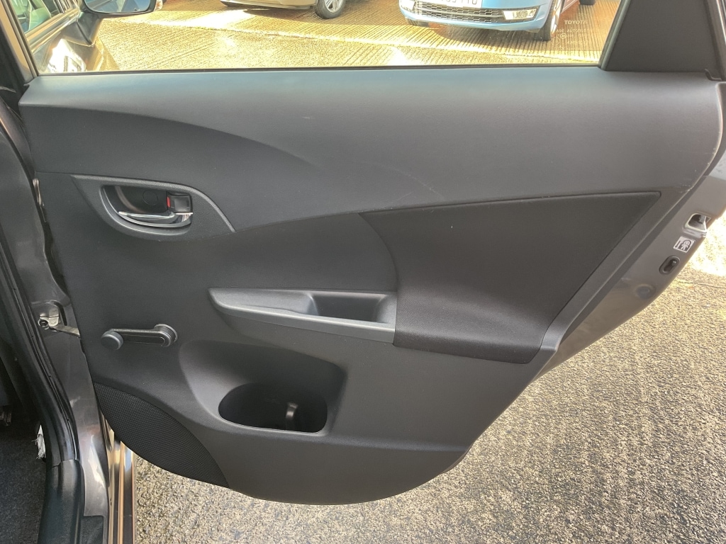 Used Toyota Verso S 2012 for sale - 76359044: Photo 12